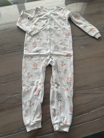 NEU Pyjama C&A weiss Grösse 104🌸