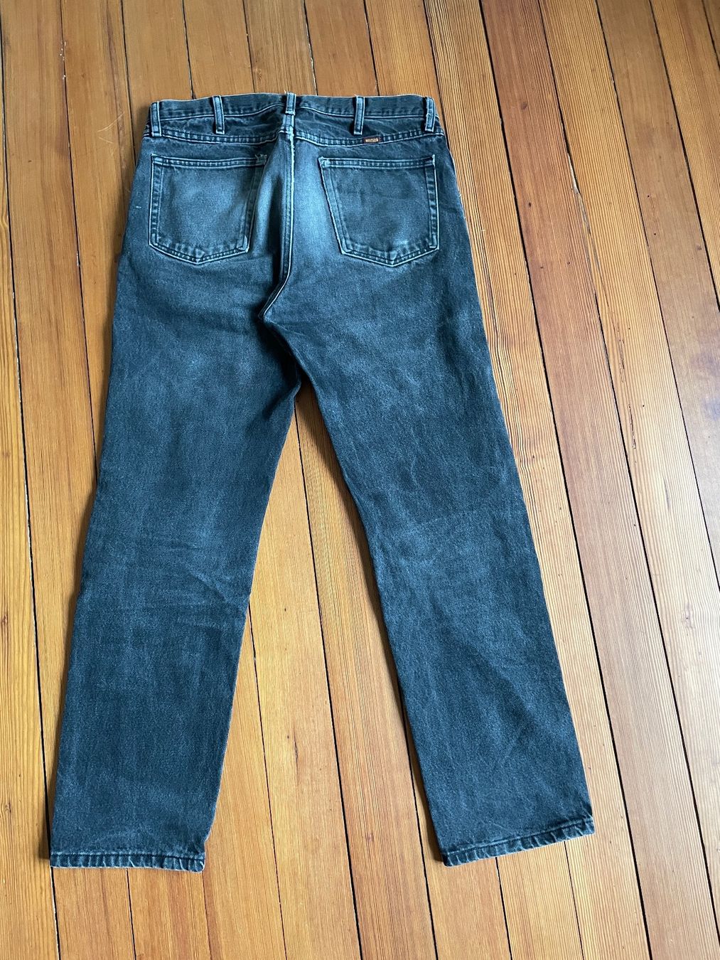 Jeans: Vintage Rustler Dark grey Jeans 34 x 32 – Usato da Zürich venduto da lulu_c 2