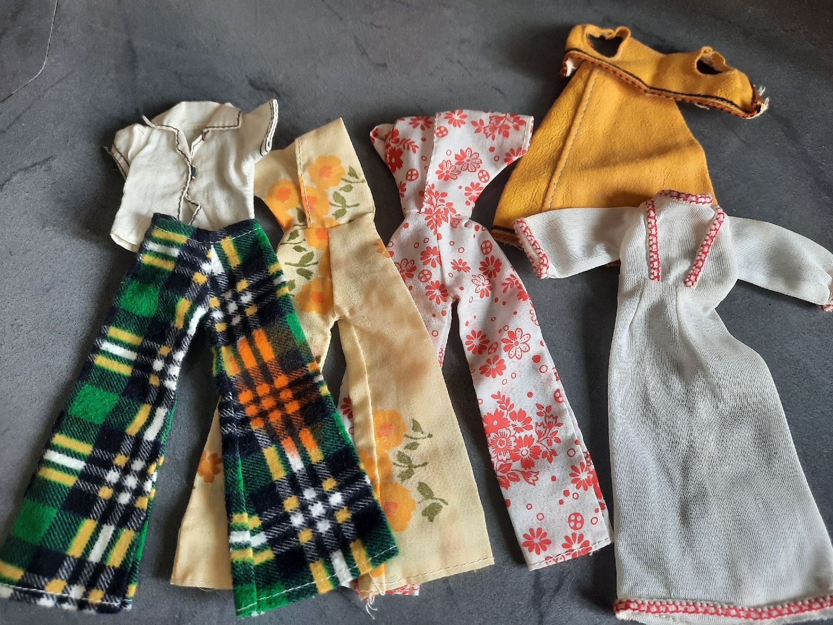 Bambole: Mannequin, vers 1970. Avec VÊTEMENTS – Usato da Le Locle venduto da marylise01 2