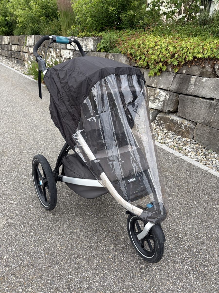 Thule Carrozzine: Thule Urban Glide 2 Dark Shadow  – Usato da Lotzwil venduto da Reismehl 4