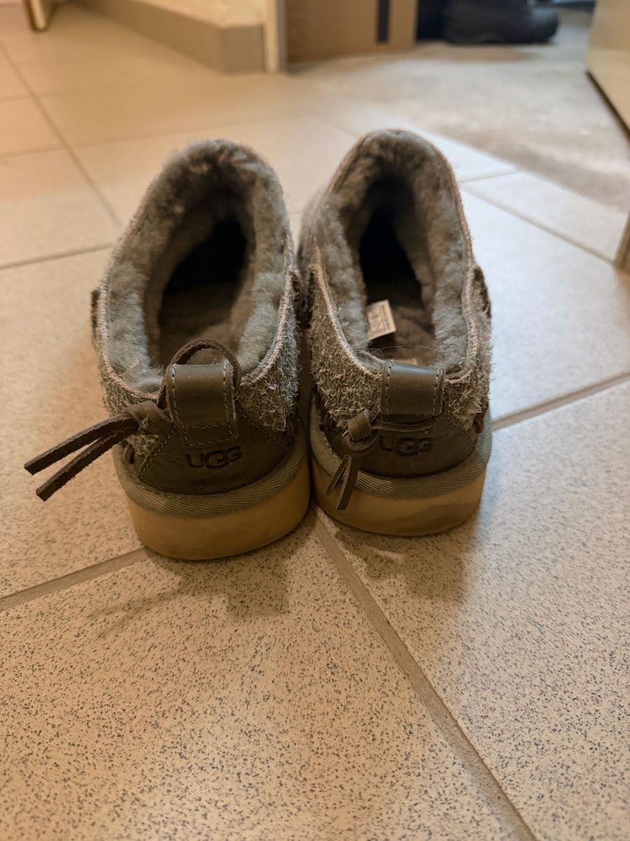 Ugg Scarpe da uomo: UGG Ultra Mini – Nuovo (secondo la descrizione) da Clarens venduto da amy.jp17 2