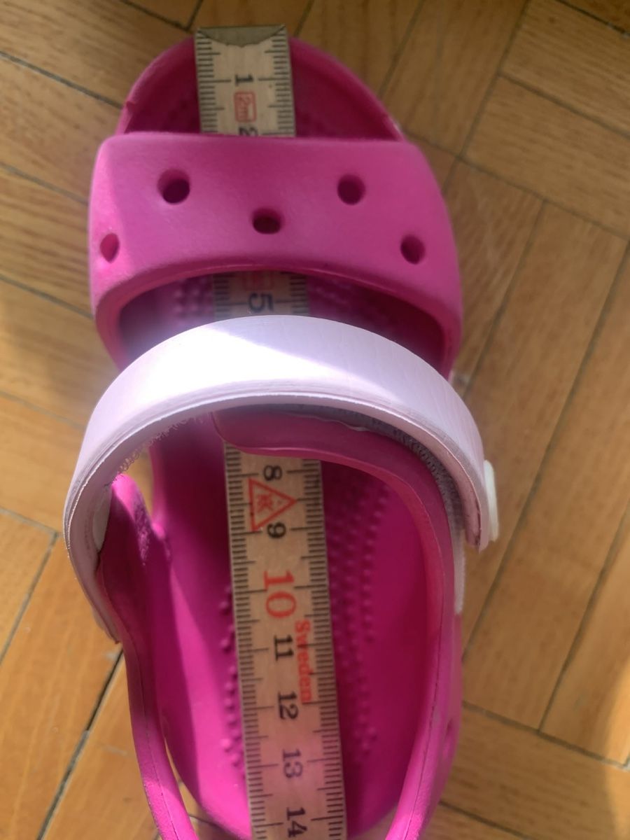 Crocs Chaussures garçon: Crocs sandale gr 22/23 – D'occasion à Uster par bek_v2ct 1