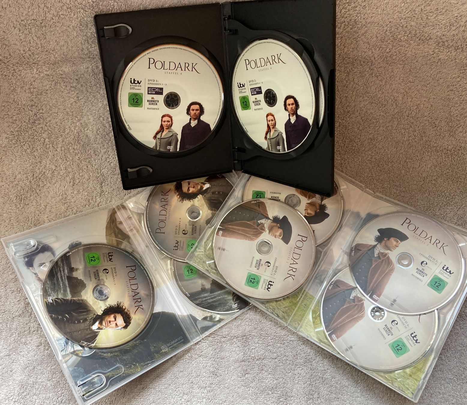 Tutti i DVDs: Poldark - Staffeln 1-2 +4 – Usato da Wolfhausen venduto da uchuva26 2