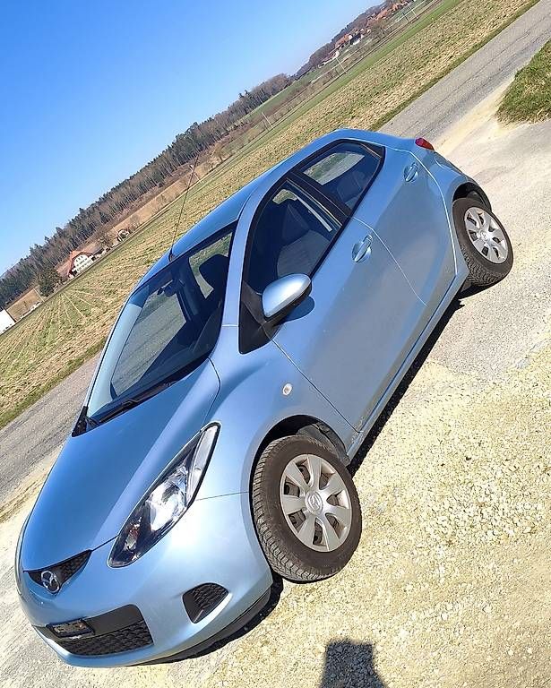 Autos: MAZDA 2 ab MFk – D'occasion à Schüpfen par ri_lo 1