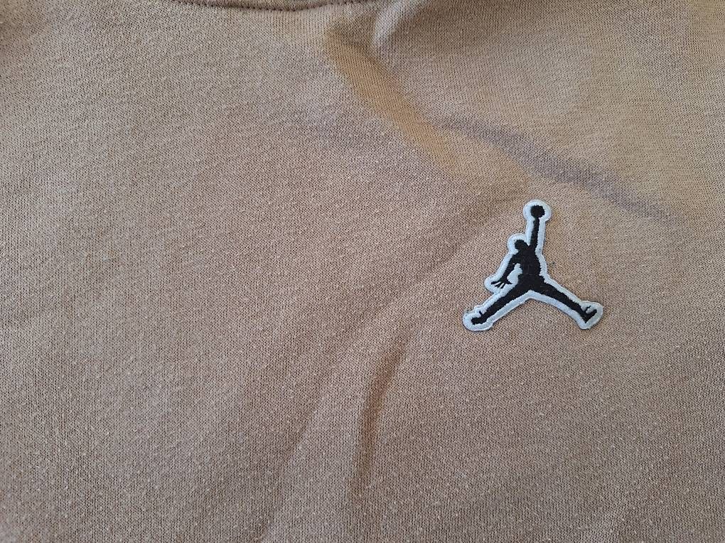 Pulls et sweat-shirts: Jordan Sweatshirt Gr.146 – D'occasion à Seewis-Dorf par GAGAGAGSGAGA 1