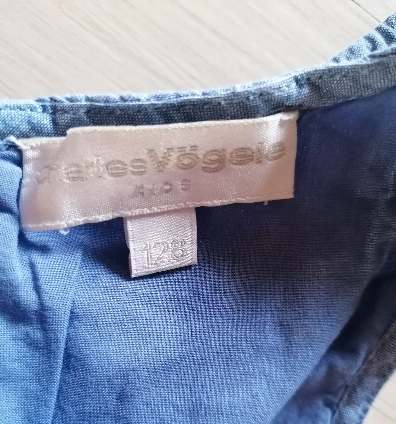Vestiti & Gonne: Robe, haut, robe sans manches – Usato da Montcherand venduto da petiteoune75 5
