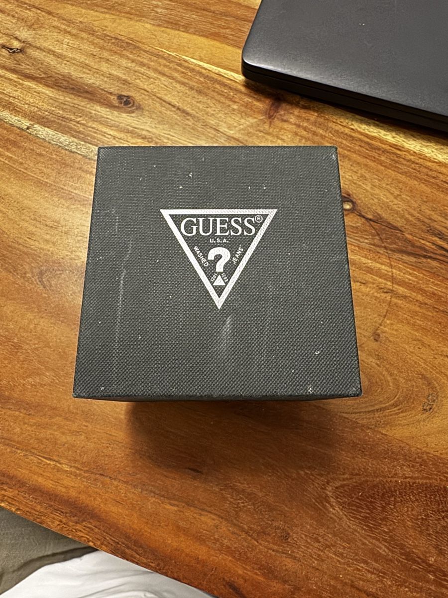 Guess Montres: Guess W1107G4 – D'occasion à Hombrechtikon par sz357 2