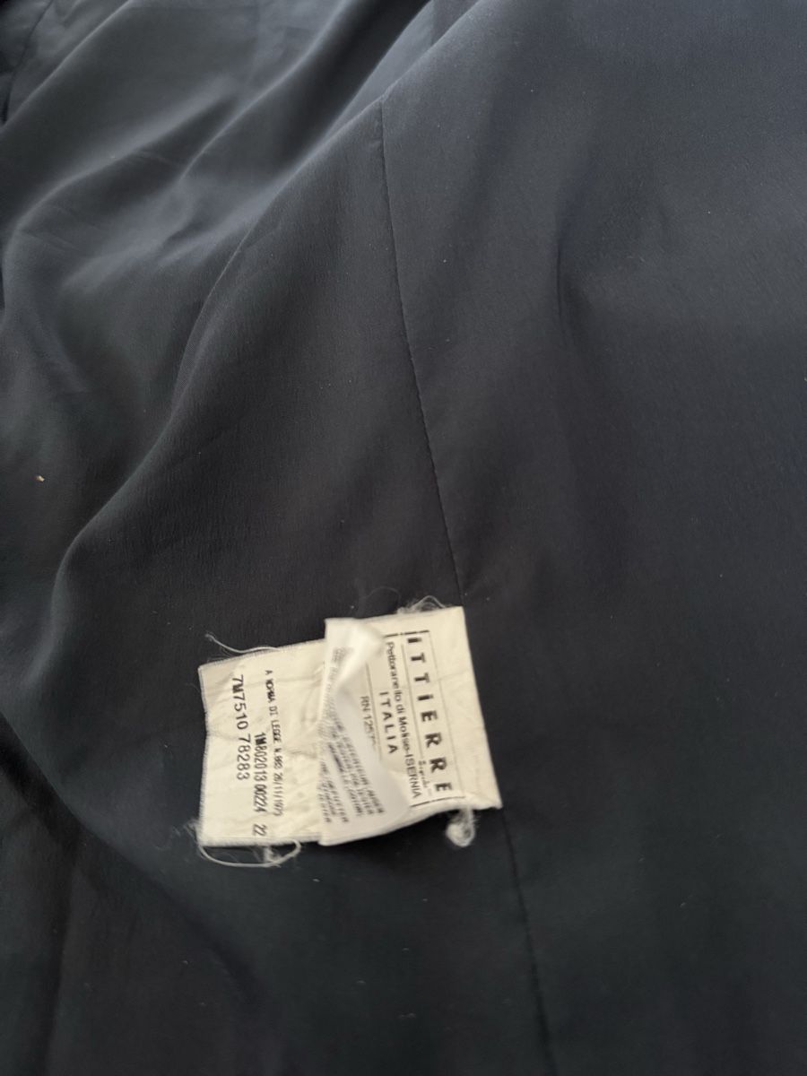 Balmain Vestes: Blazer Pierre Balmain élégante noire (Taille-36) – Neuf (Voir description) à Genève par rom_8nwv 4