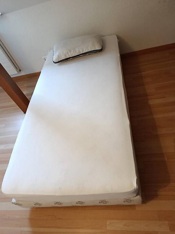 Letti: Einzelbett mit Matratze – Usato da Kriens venduto da bea_72bn 2