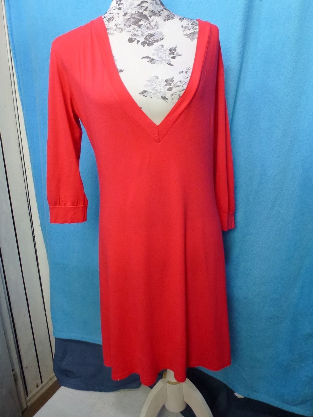 Vestiti: JERSEY KLEID MIT ODER OHNE GÜRTEL GR M LEUCHTENDES ROT NEU – Nuovo (secondo la descrizione) da Kreuzlingen venduto da ang_7k8d 7