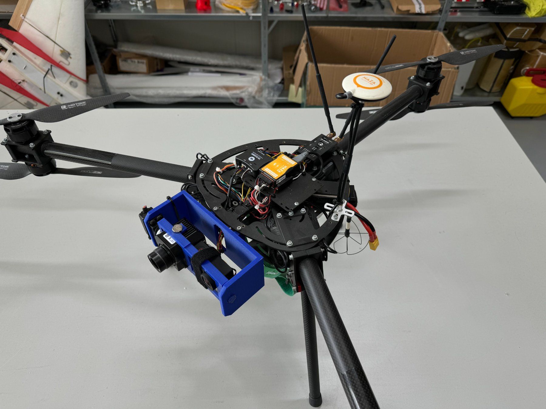 Kit di modellismo & Modellini statici: Drohne Quadframe Y6 – Usato da S. Antonino venduto da OblivionAerial 2