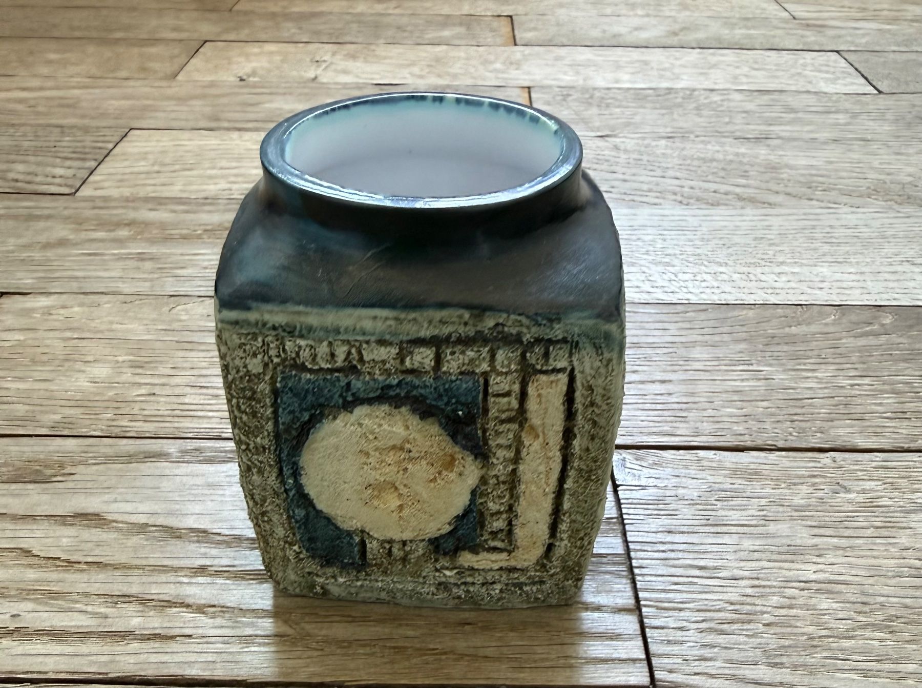 Vasi & Recipienti: Vase Troika Pottery, Cornwall England – Usato da Luzern venduto da Mamutpe 1
