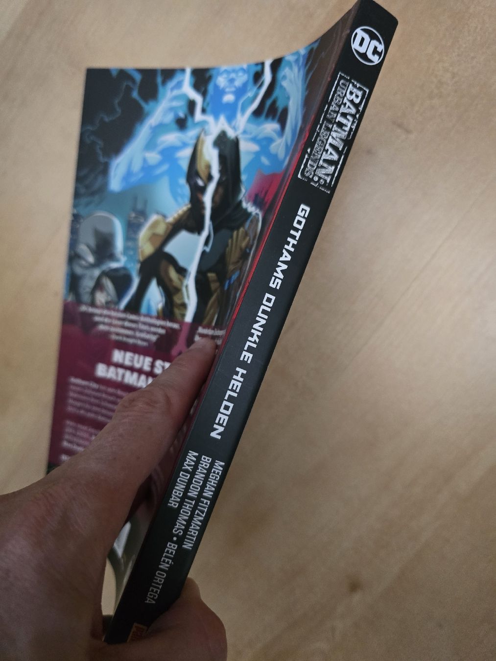 Comics: Batman Urban Legends Gothams Dunkle Helden Comic novel – Gebraucht aus Zürich von hea_sxv7 2