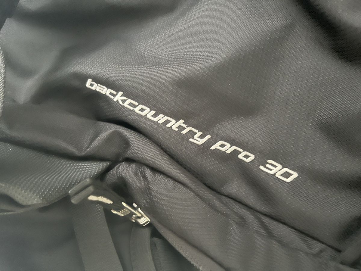 Deuter Rucksäcke: Vielseitig einsetzbarer Rucksack – Gebraucht aus St. Gallen von Haros 5