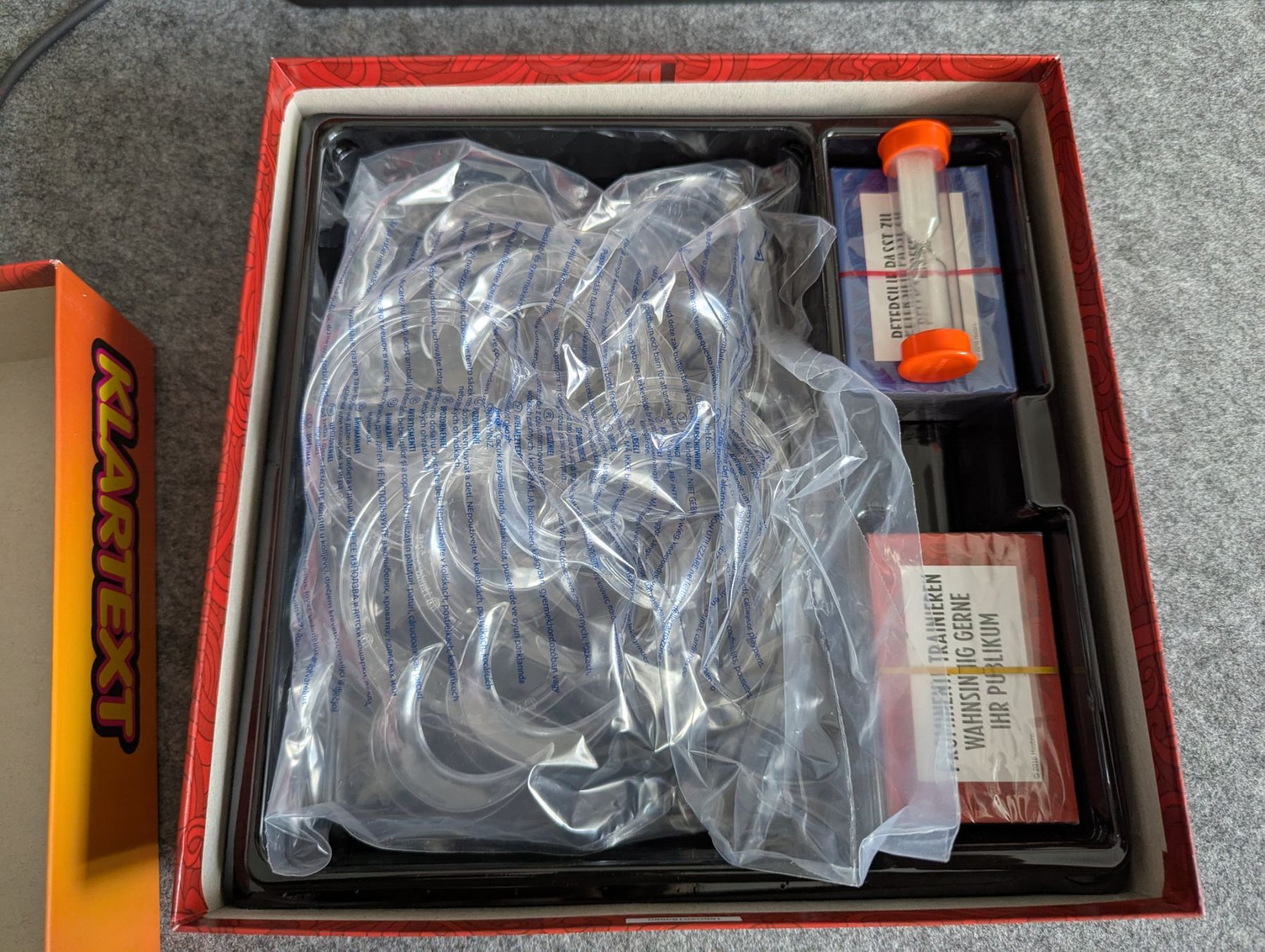 Hasbro Spiele: Klartext (Partyspiel von Hasbro) – Neu und originalverpackt aus Bern von DaMichu 2