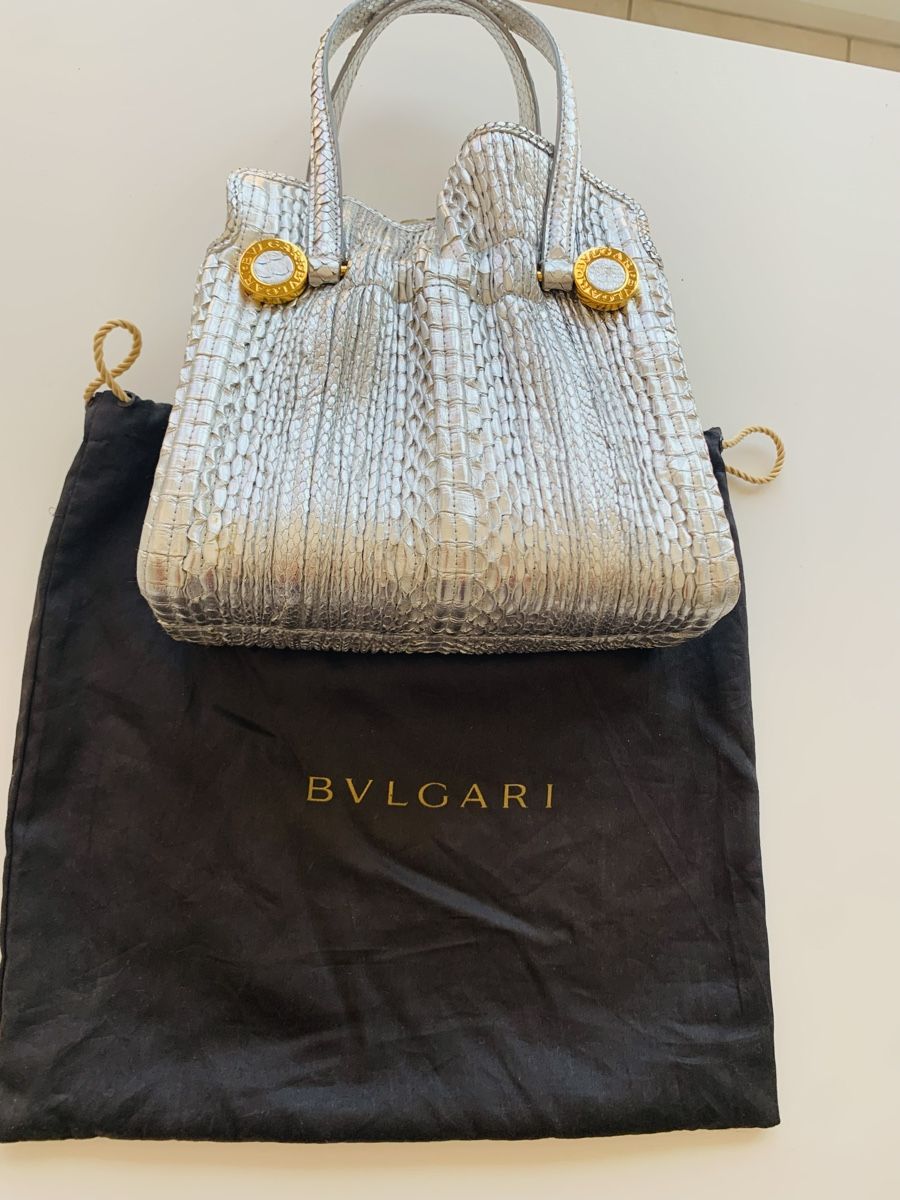 Bulgari Taschen für Damen: BULGARI Python Clutch silber wie neu – Gebraucht aus Herrliberg von nominemola