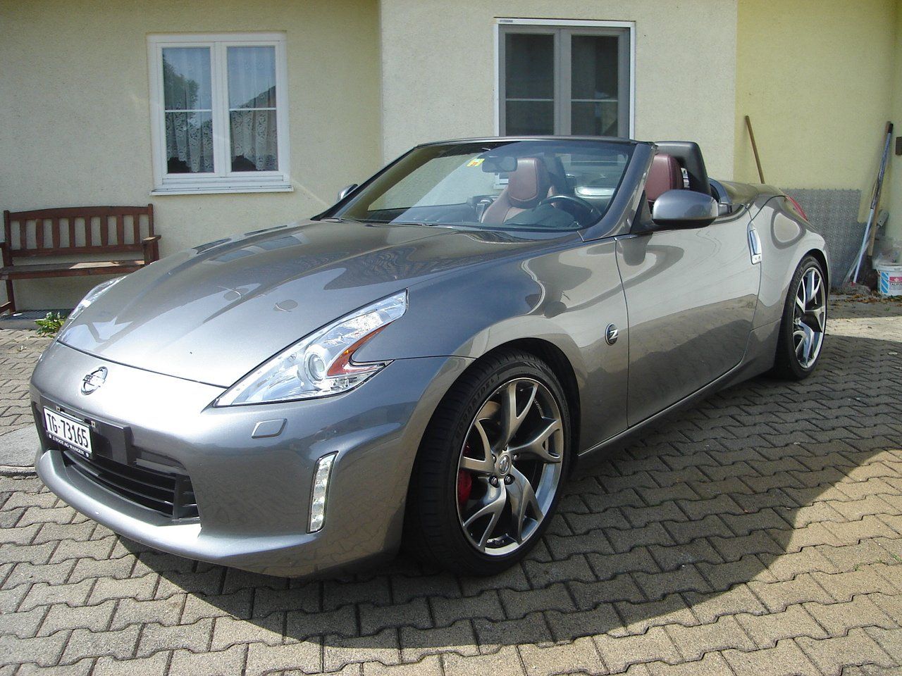 Verwunderlich Nissan 370z Gebraucht Fotos