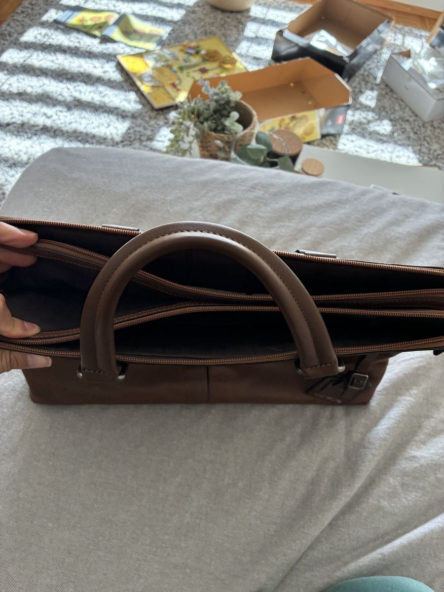 Tumi Valigie & Borse: Leather brown briefcase – Usato da Geneva venduto da ral_8pyv 1