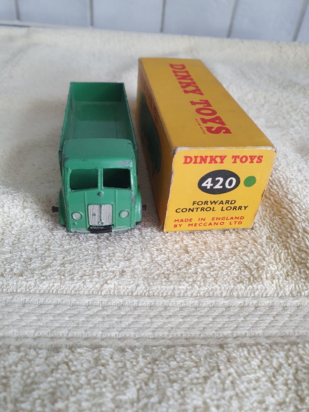Dinky Toys Modellini d'auto: Dinky Toys Nr 420 Forward Control Lorry – Usato da WUERENLOS venduto da Eeric 1
