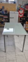 Glasschreibtisch
