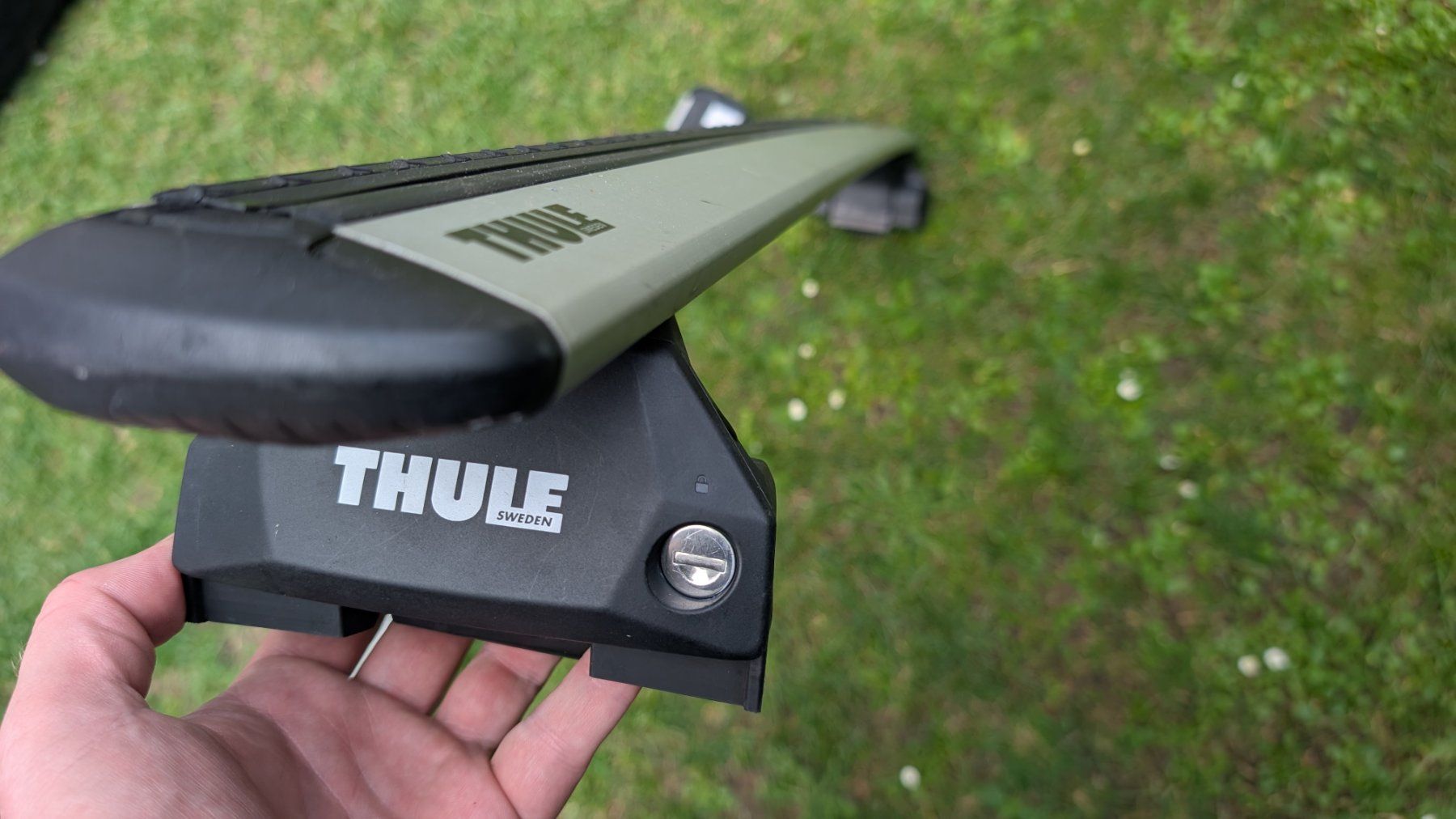 Thule Dachträger: Thule Dachträger EvoFlush/Wingbar Komplettset VW Passat – Gebraucht aus Uster von Rockus 3