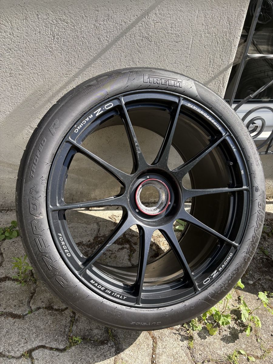 Pneus & Roues: Porsche 992 GT3 OZ Superforgiata – D'occasion à Wangen b. Olten par Erhii 6