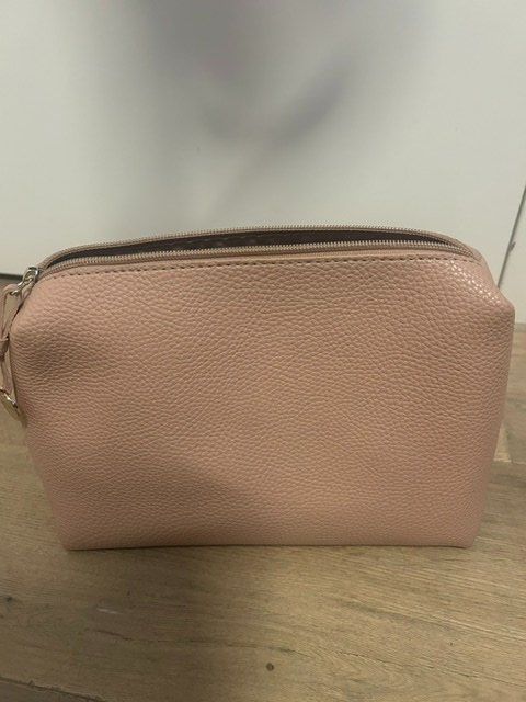 Hallhuber Taschen für Damen: Shopper von Hallhuber – Gebraucht aus Küssnacht am Rigi von Uvaan 2