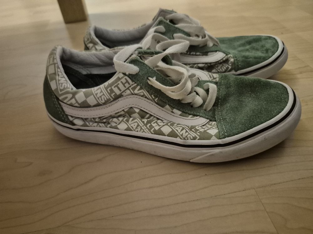 Vans Scarpe da uomo: Vans Schuhe Grösse 36.5 – Usato da Oberweningen venduto da Bumblebee2 1