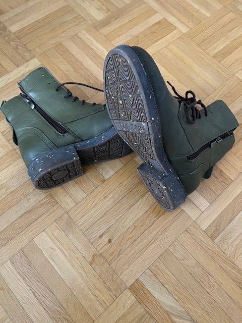 Scarpe da donna: Stiefeletten "Libelle" Gr. 39/40 NEU! – Nuovo (secondo la descrizione) da Walenstadt venduto da ricamul 8