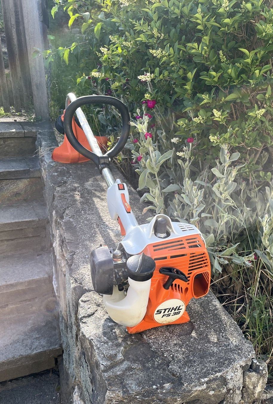 Stihl Rasenmäher: Stihl FS38 – Gebraucht aus Cazis von la-torre-work-snc 1