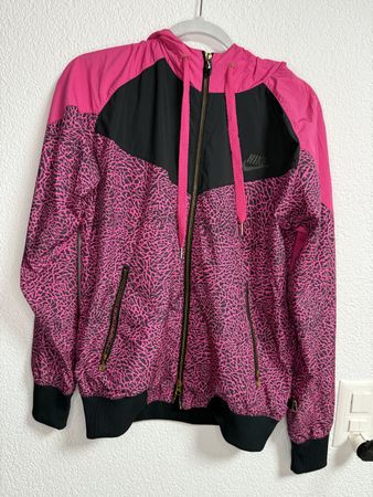 Nike Sportswear Windbreaker Pink/Schwarz (L)