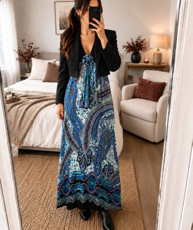 Elegantes Maxikleid mit Paisley-Muster – Blau/Schwarz