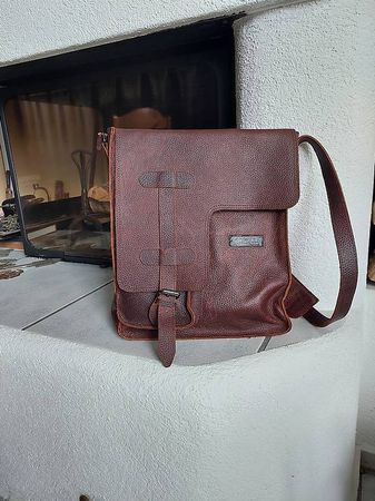 Ledertasche