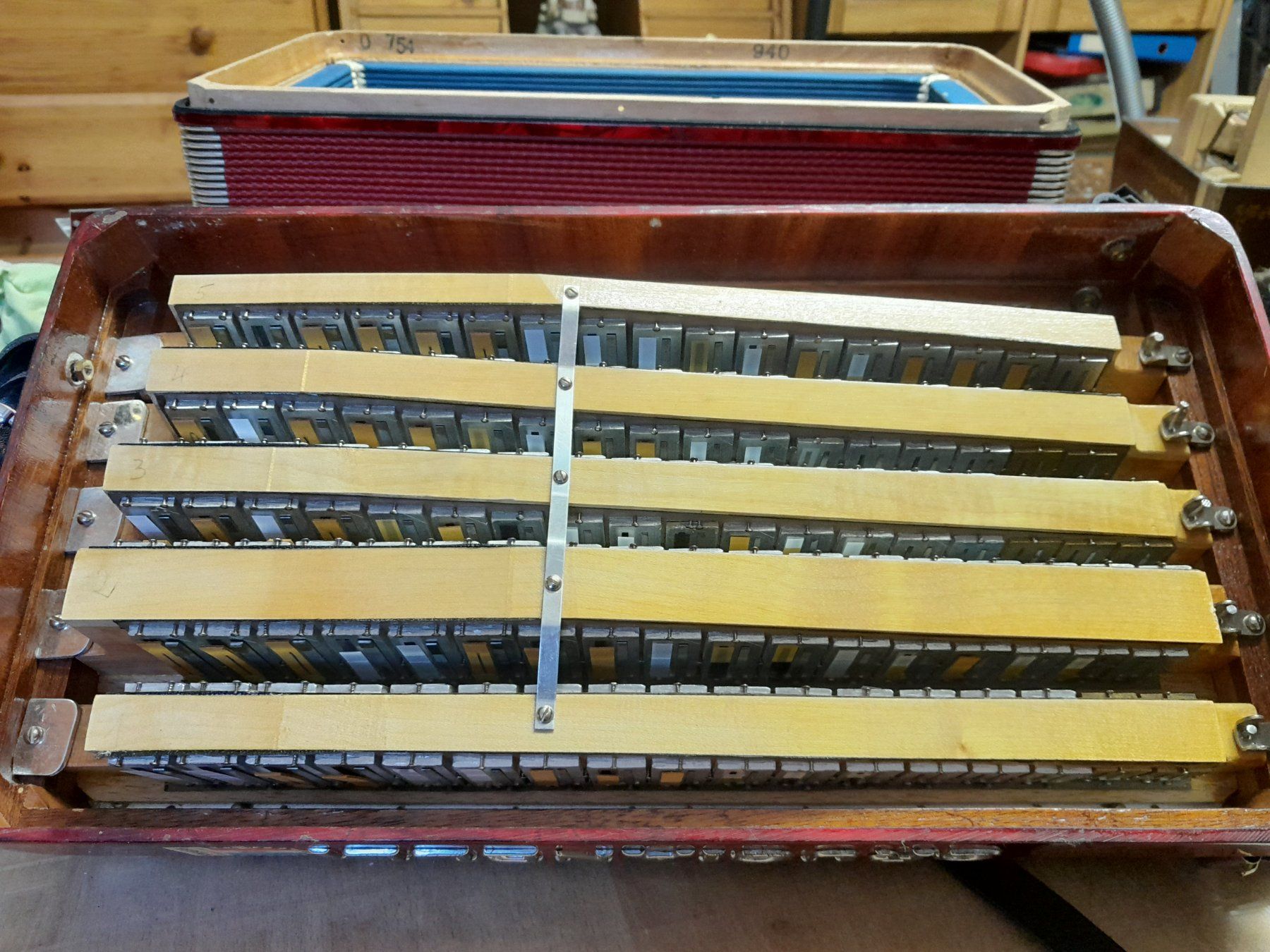 Strumenti musicali: accordéon Crucianelli – Usato da Grandson venduto da Tutu44 4