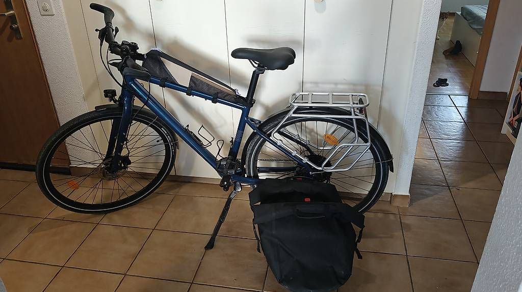Biciclette: Velo Touring 520 comme neuf – Usato da Gland venduto da kekalor 1