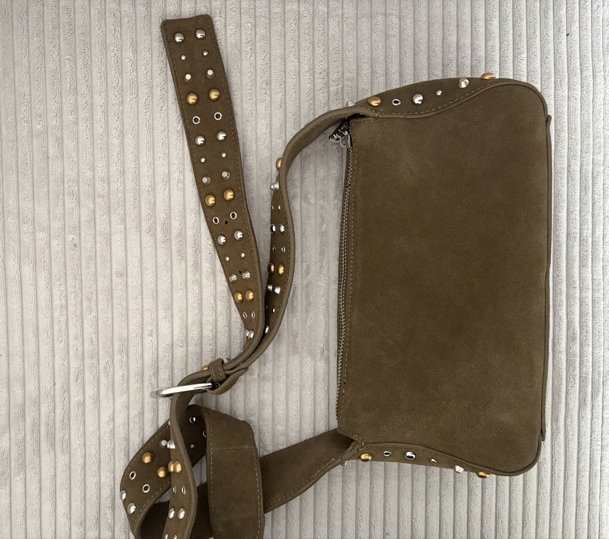Mango Borse da donna: Mango Tasche mit Nieten – Nuovo (secondo la descrizione) da Sevelen venduto da sarah_selina 1