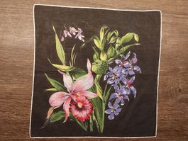Taschentuch Motiv Blumen