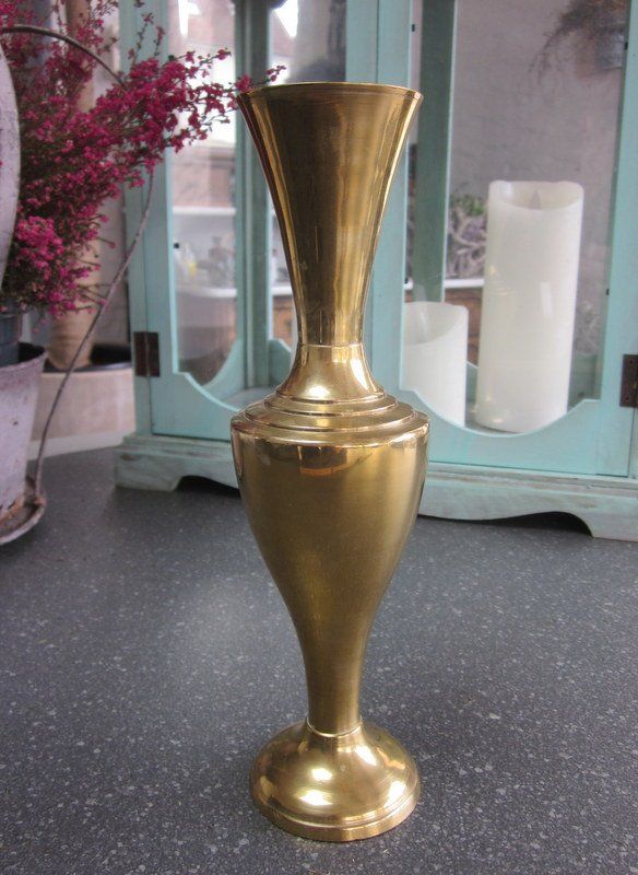 Vasi & Recipienti: Mid Century Amphorenvase aus Messing – Usato da Bischofszell venduto da raika