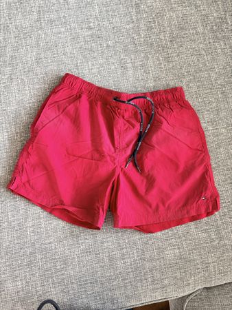 2 Badehosen Tommy Hilfiger Grösse M 
