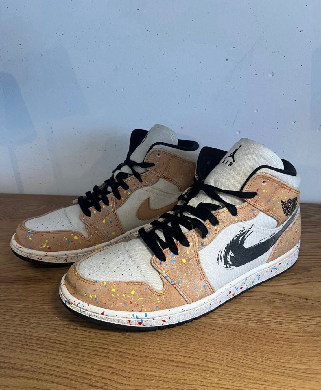 Jordan Scarpe da uomo: Jordan 1 Mid SE Brushstroke – Usato da Nyon venduto da pouet-pouet 1