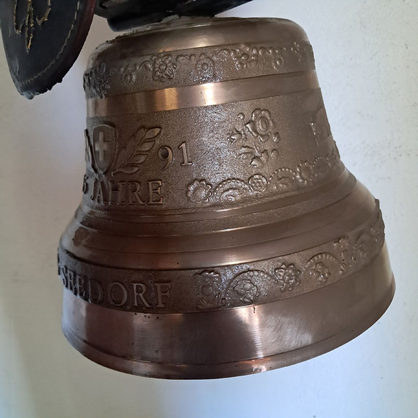 Campanacci mucche: PRÄCHTIGE BERGER Glocke mit SUPERTON – Usato da Murten venduto da SHETHOF 1