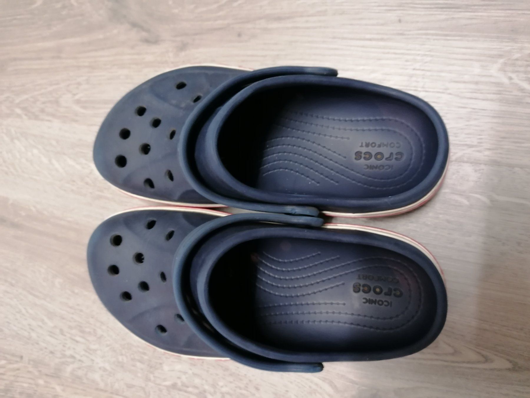 Chaussures garçon: Crogs Gr. 30-32 dunkelblau – D'occasion à Thalwil par myandine 1