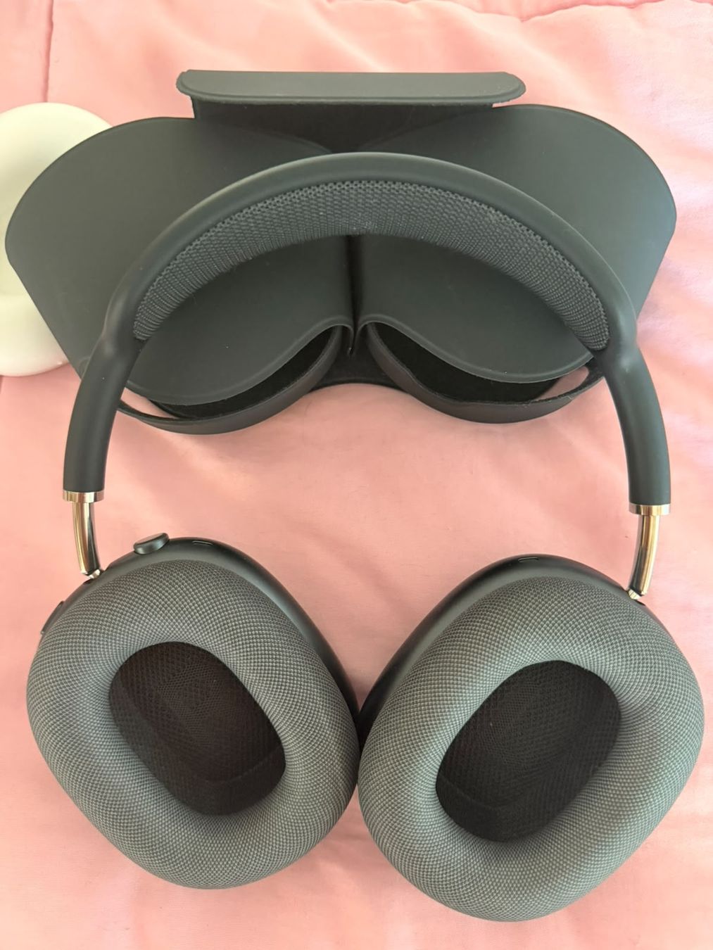 Apple Kopfhörer: Casque Apple AirPods Max Gris Spatial – Neu (gemäss Beschreibung) aus Fribourg von rubenpereira 1