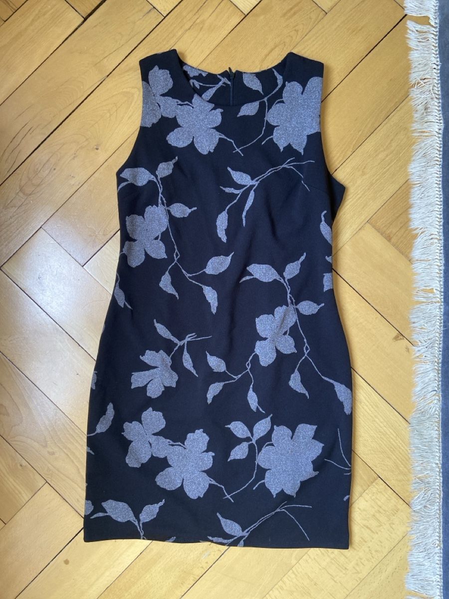 Kleider: Kleid elegant, schwarz, silber, grau, blumen – Gebraucht aus Basel von Erdbeer_maus