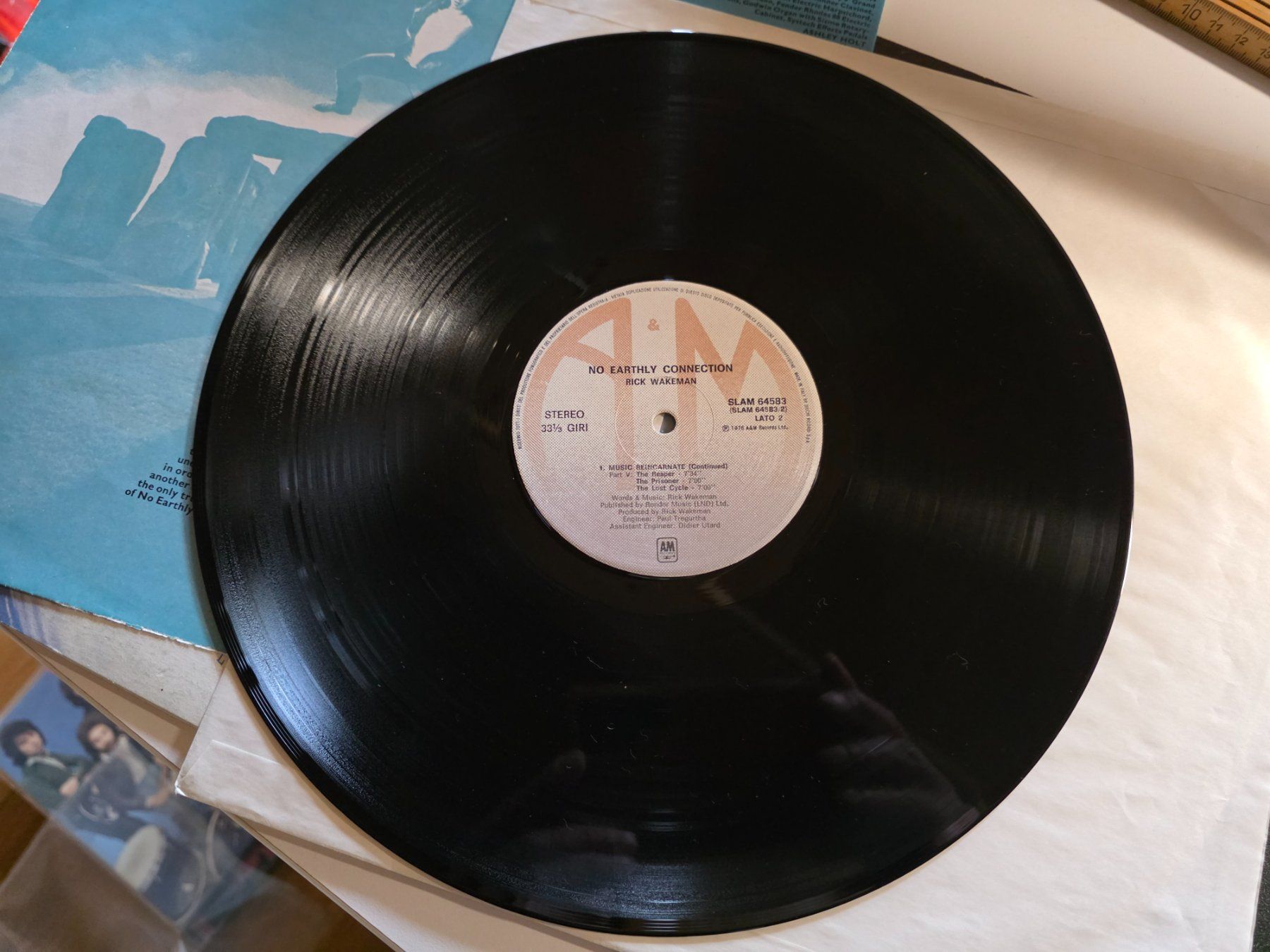 Dischi in vinile: Vinyl LP: Rick Wakeman - No earthly Connection – Usato da Walterswil BE venduto da Lonitti 3