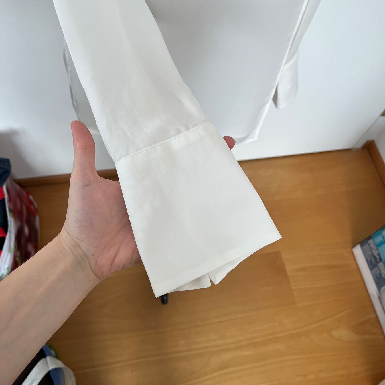 Gérard Darel Blusen: Gerard Darel 100% silk Bluse – Neu (gemäss Beschreibung) aus Zug von Grc999 2