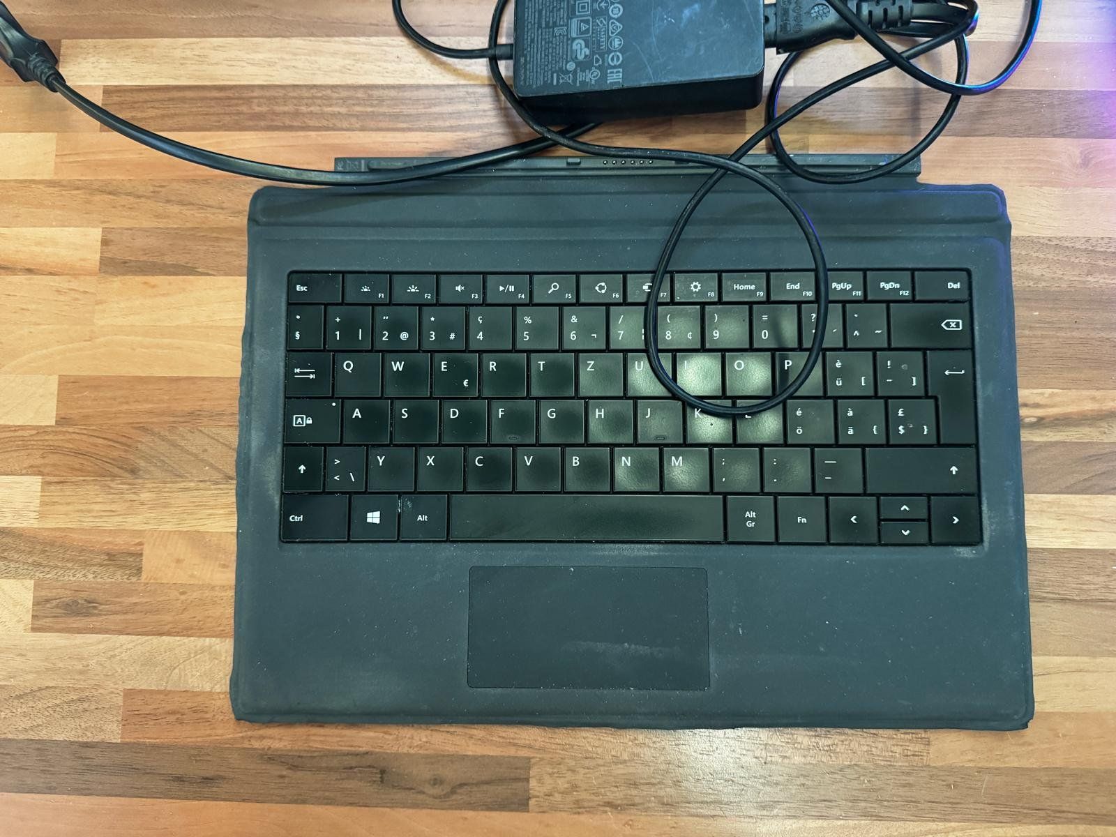 Microsoft Tablettes PC: Microsoft Surface 3 – D'occasion à Glattfelden par Dani_Tanner 3