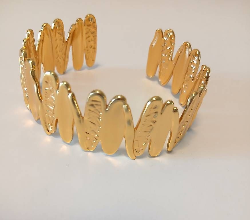 Bracelets: Armreif vergoldet – Neuf (Voir description) à Birsfelden par coccobello03