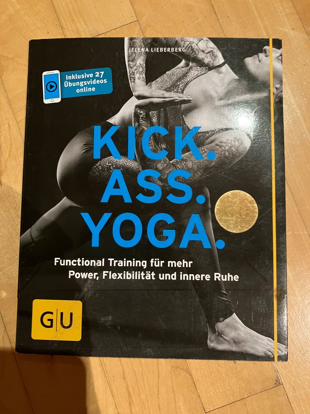Libri: Kick Ass Yoga Book – Usato da Malvaglia venduto da mam1968