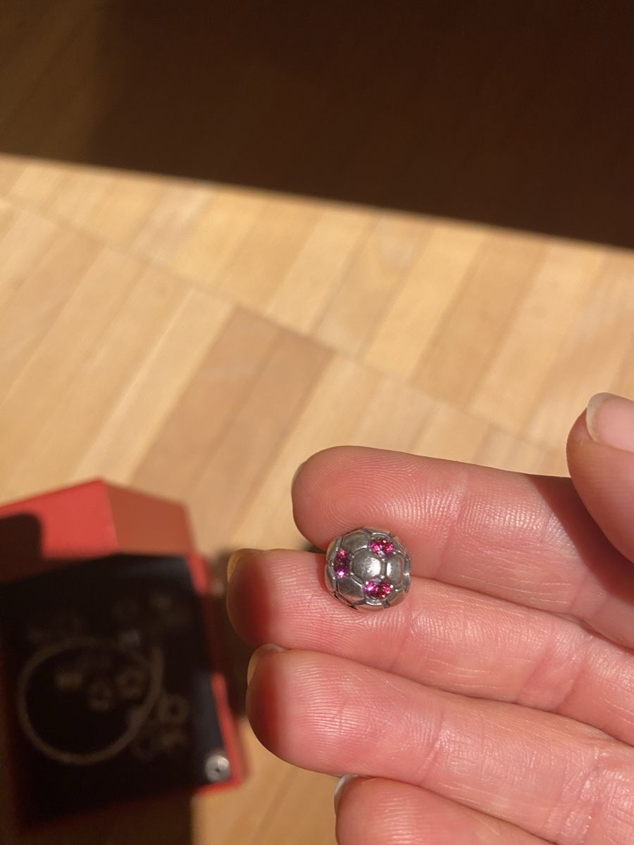 Pandora Ciondoli: Pandora charm – Usato da Laupen BE venduto da ole_l8gg